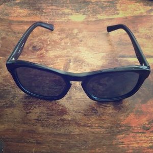 Joe’s Jeans Polarized Mens Sunglasses